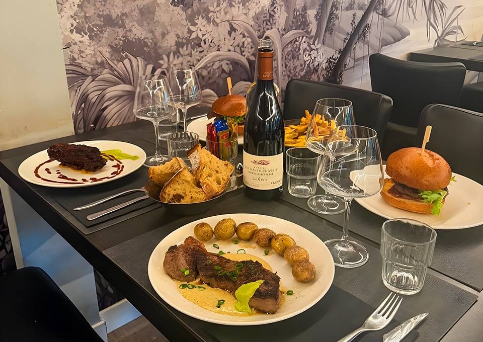 Le restaurant - Le Bistrot Du Pressoir - restaurant ALBY-SUR-CHERAN